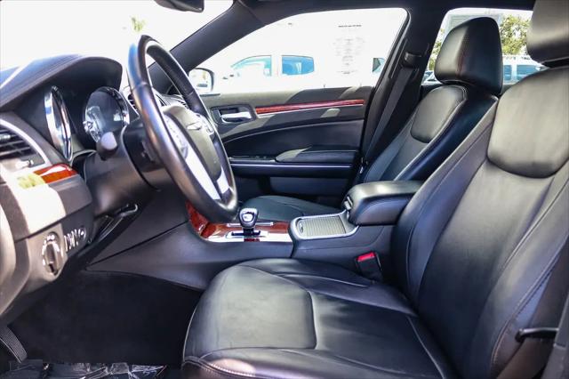 2014 Chrysler 300 Base