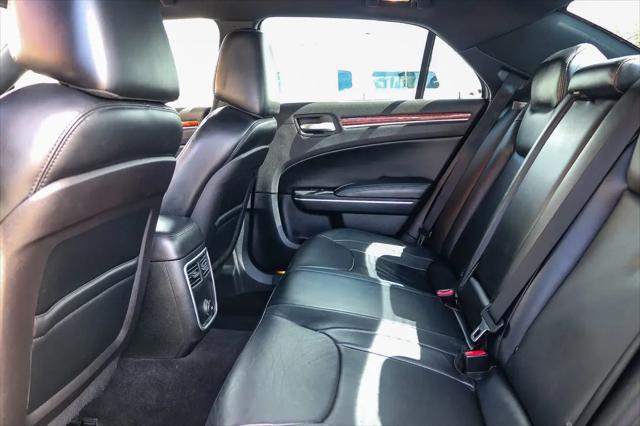2014 Chrysler 300 Base