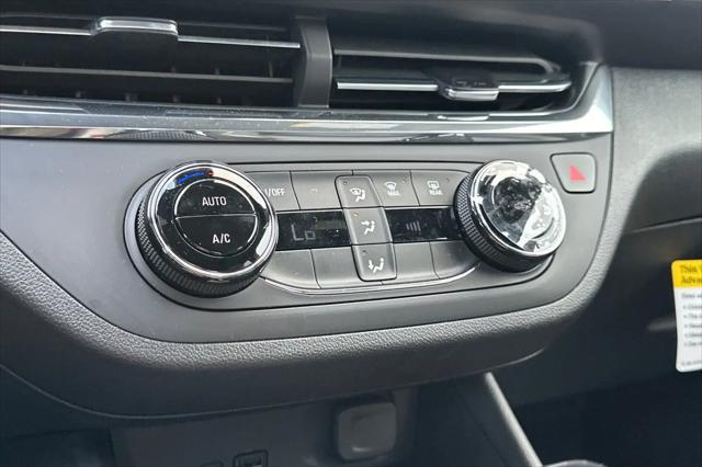 2026 Buick NV Preferred FWD