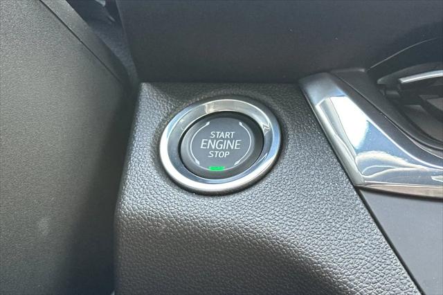 2026 Buick NV Preferred FWD