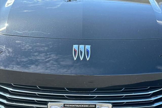 2026 Buick NV Preferred FWD