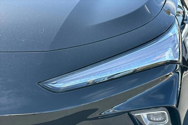 2026 Buick NV Preferred FWD