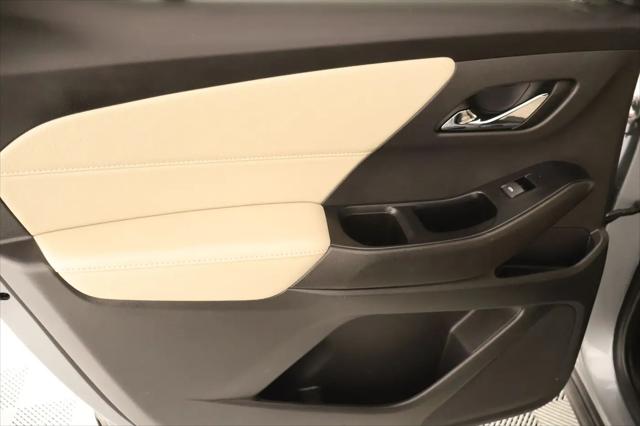 2023 Chevrolet Traverse AWD LT Cloth