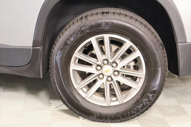 2023 Chevrolet Traverse AWD LT Cloth