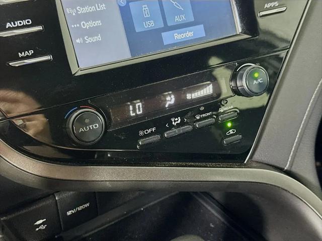 2019 Toyota Camry SE