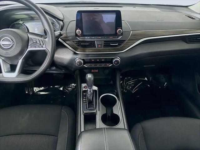 2023 Nissan Altima SV FWD