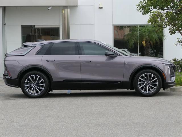 2024 Cadillac iQ Sport w/1SJ