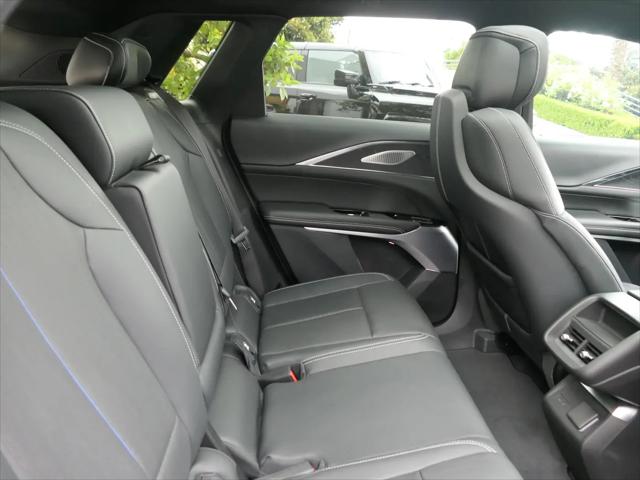 2024 Cadillac iQ Sport w/1SJ