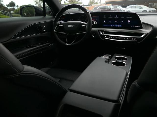 2024 Cadillac iQ Sport w/1SJ