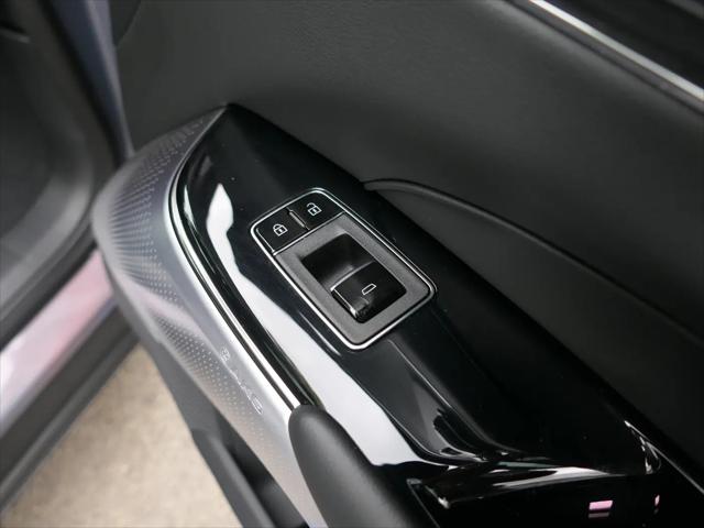 2024 Cadillac iQ Sport w/1SJ