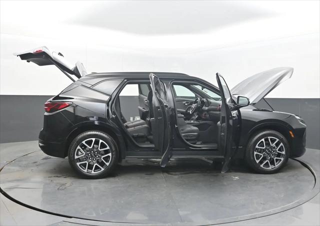 2025 Chevrolet Blazer FWD RS