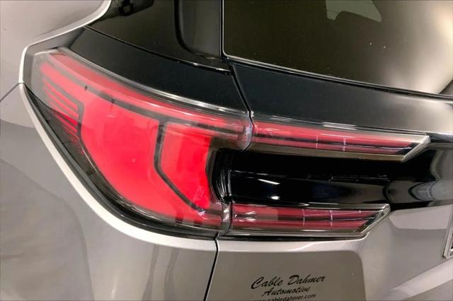 2026 GMC Acadia Elevation FWD
