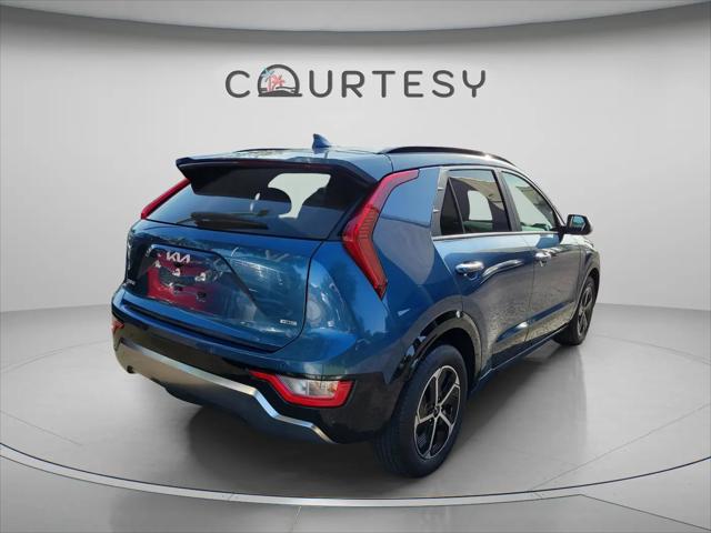 2025 Kia Niro SX