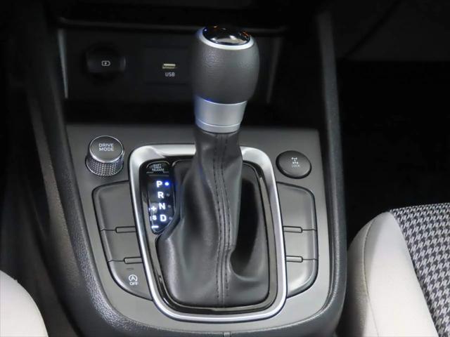 2023 Hyundai Kona SE