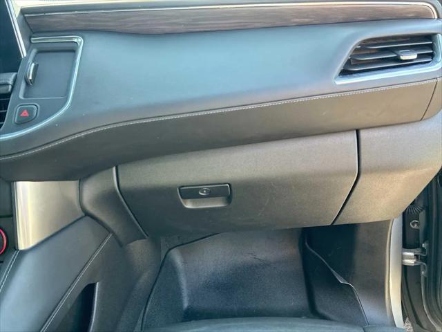 2023 Chevrolet Suburban 4WD LT