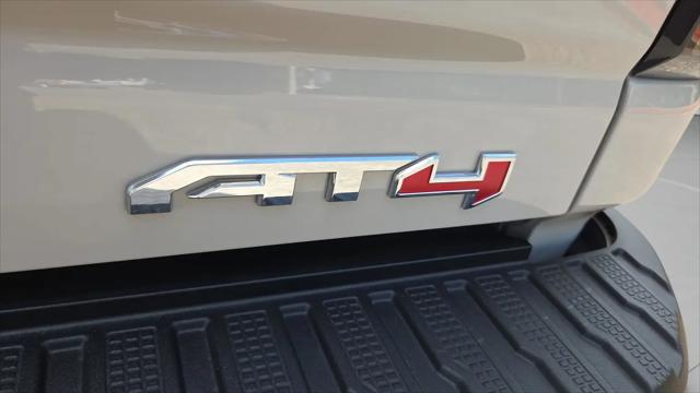 2026 GMC Sierra 2500HD Crew Cab, Standard Bed, AT4, 4WD