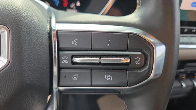 2023 GMC Canyon 4WD Crew Cab Short Box Denali
