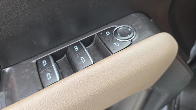 2023 GMC Canyon 4WD Crew Cab Short Box Denali