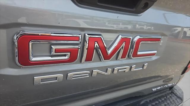 2023 GMC Canyon 4WD Crew Cab Short Box Denali