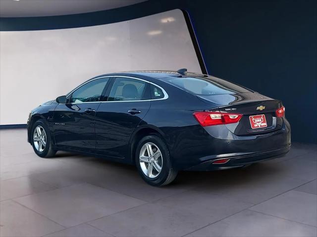 2022 Chevrolet Malibu FWD LS