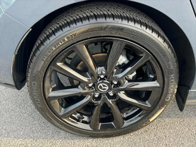 2024 Mazda Mazda3 2.5 S Carbon Edition