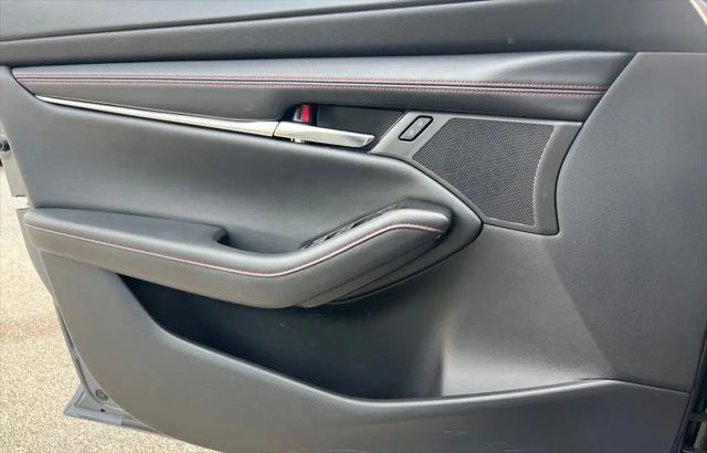 2024 Mazda Mazda3 2.5 S Carbon Edition