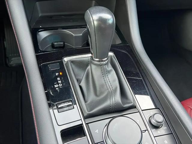 2024 Mazda Mazda3 2.5 S Carbon Edition