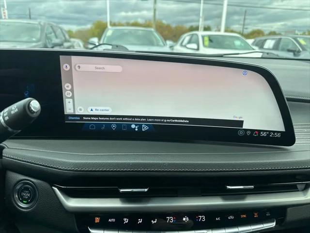 2024 Cadillac XT4 AWD Premium Luxury