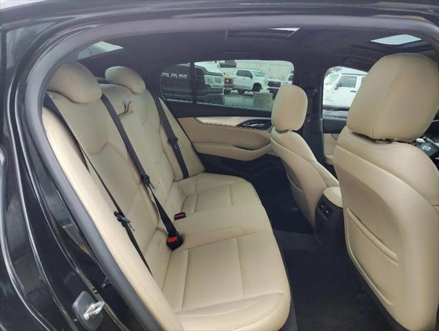 2022 Cadillac CT5 Luxury