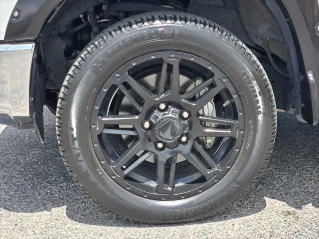 2019 Toyota Tundra SR5 5.7L V8