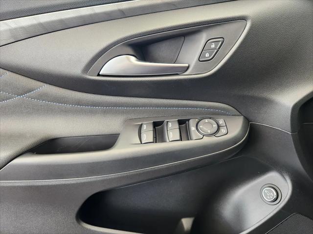2026 Buick NV Sport Touring FWD