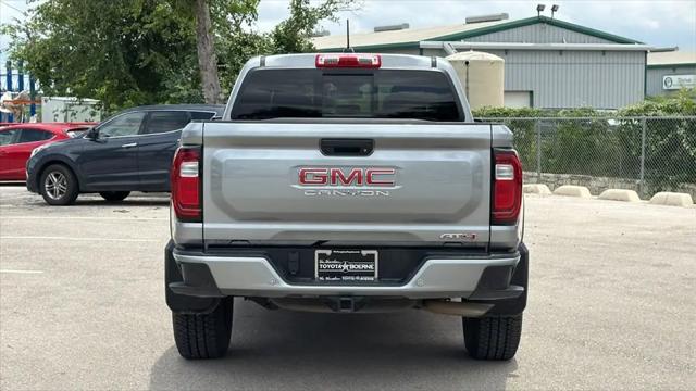 2023 GMC Canyon 4WD Crew Cab Short Box AT4