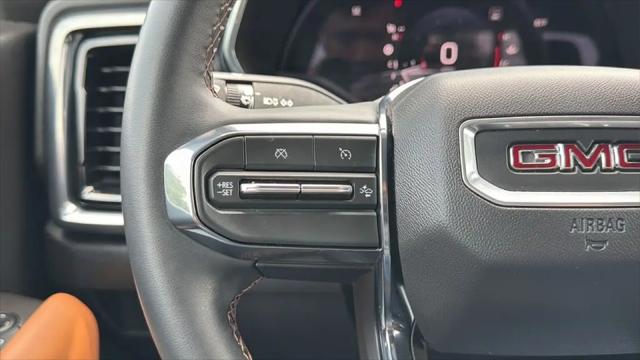 2023 GMC Canyon 4WD Crew Cab Short Box AT4