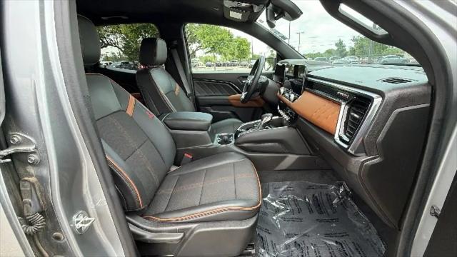 2023 GMC Canyon 4WD Crew Cab Short Box AT4