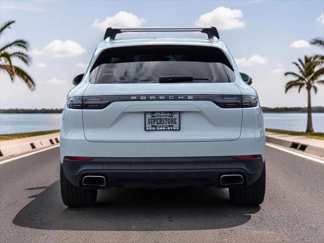 2022 Porsche Cayenne E-Hybrid Cayenne E-Hybrid