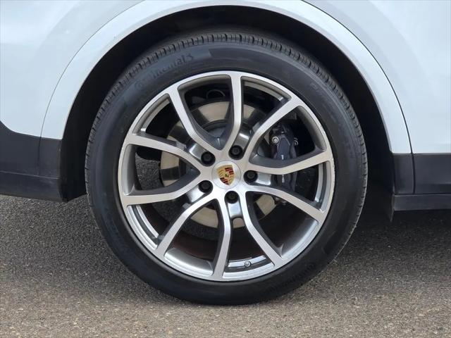2022 Porsche Cayenne E-Hybrid Cayenne E-Hybrid
