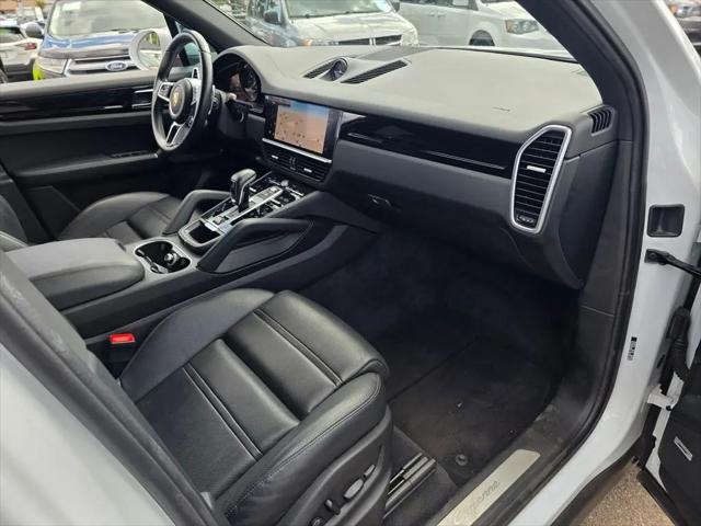 2022 Porsche Cayenne E-Hybrid Cayenne E-Hybrid