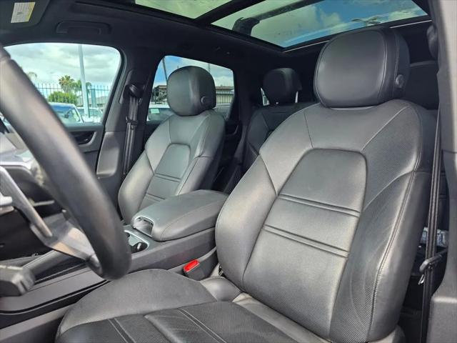 2022 Porsche Cayenne E-Hybrid Cayenne E-Hybrid