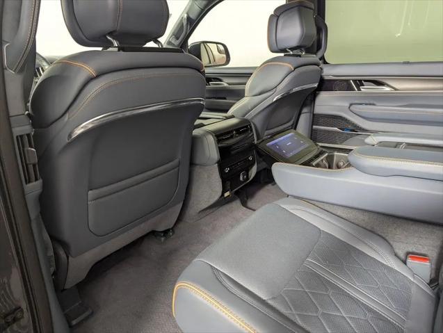 2024 Jeep Grand Wagoneer L Series III Obsidian 4x4