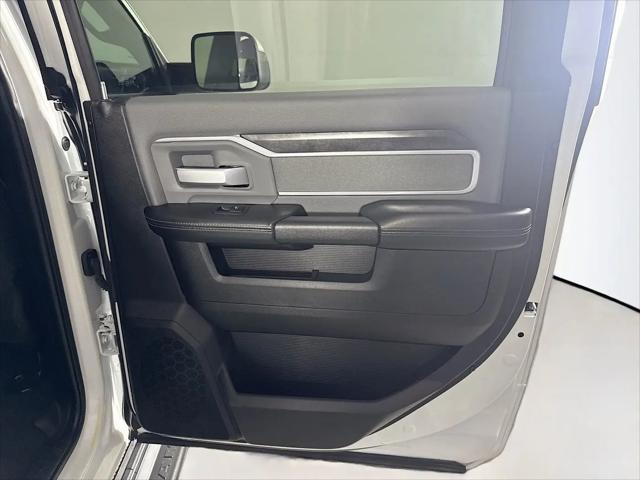 2022 Ram 2500 Big Horn Crew Cab 4x4 6'4" Box