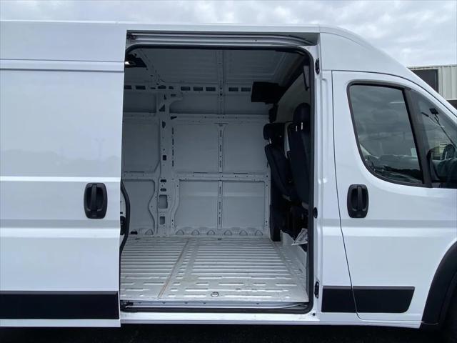 2025 Ram ProMaster 2500 Cargo Van Tradesman High Roof 159" WB w/Pass Seat