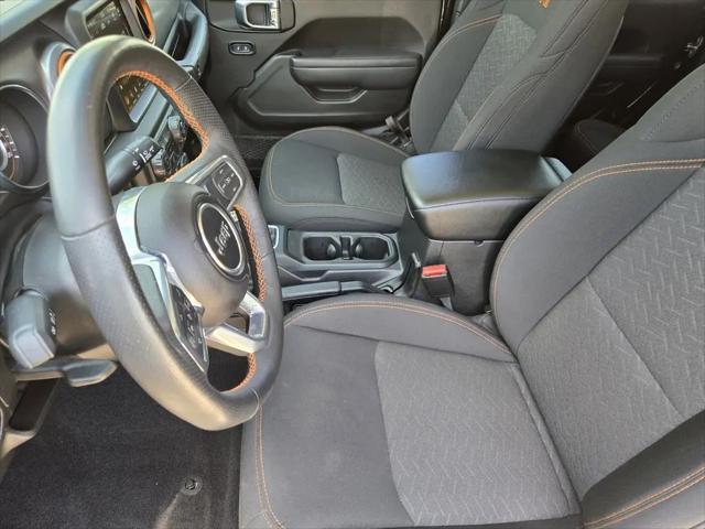 2023 Jeep Gladiator Sport