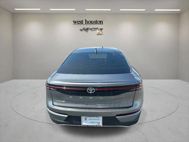 2024 Toyota Crown XLE
