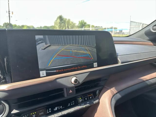 2024 Toyota Crown XLE