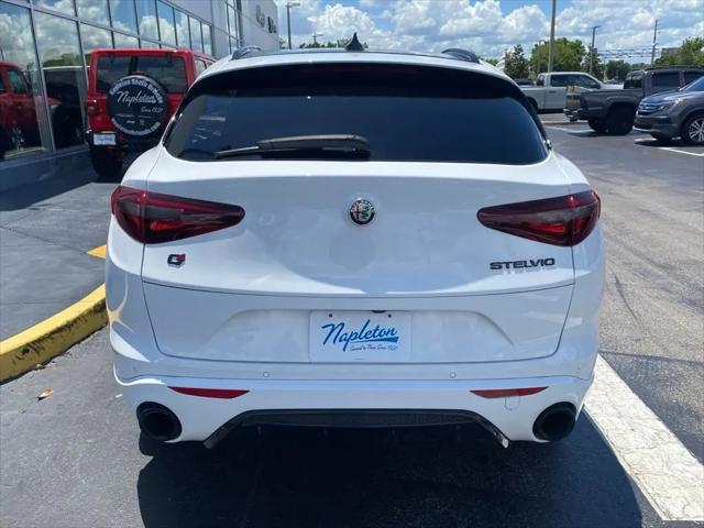 2022 Alfa Romeo Stelvio Veloce Ti AWD