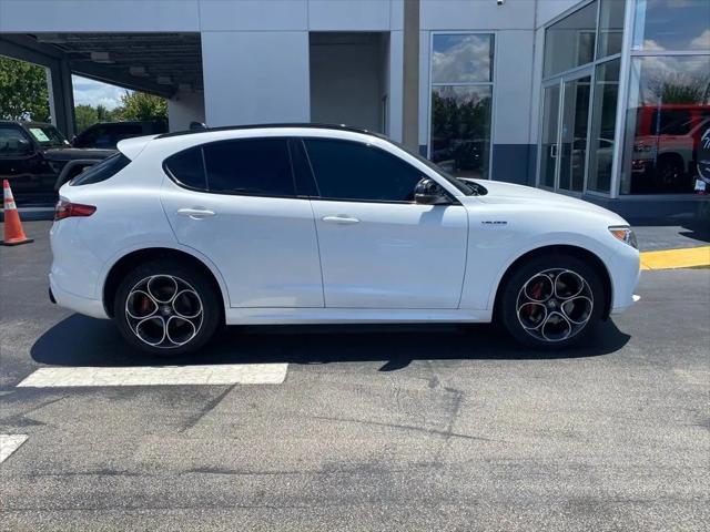2022 Alfa Romeo Stelvio Veloce Ti AWD