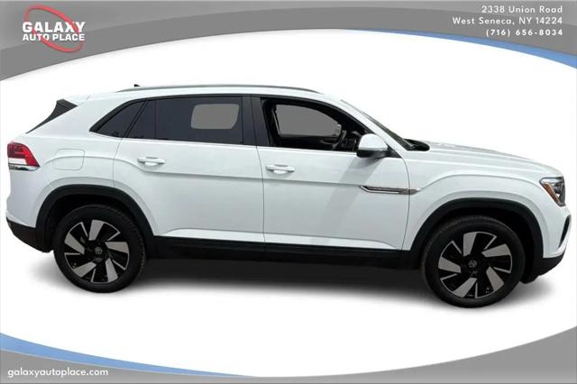 2024 Volkswagen Atlas Cross Sport 2.0T SE w/Technology