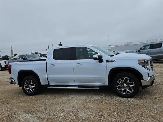 2026 GMC Sierra 1500 Crew Cab, Short Bed, SLT, 4WD