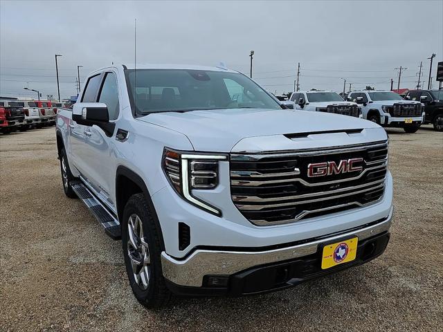 2026 GMC Sierra 1500 Crew Cab, Short Bed, SLT, 4WD