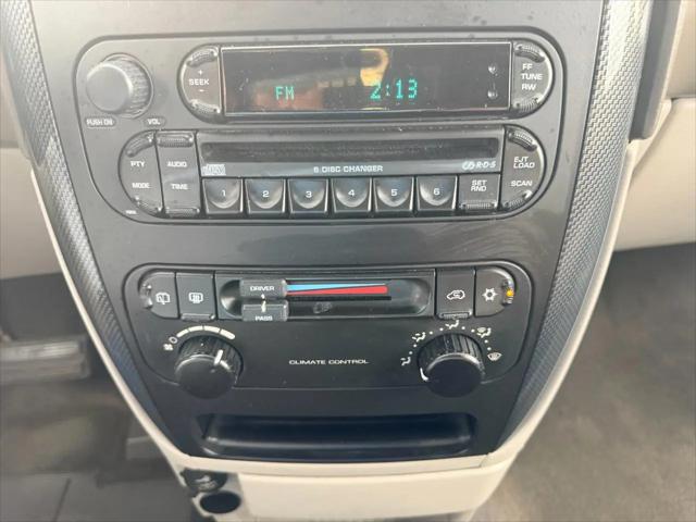 2005 Dodge Caravan SXT